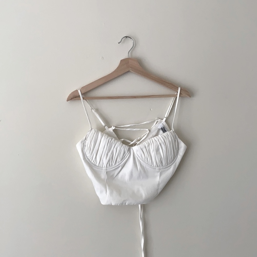 Tiger Mist crop top 🤍